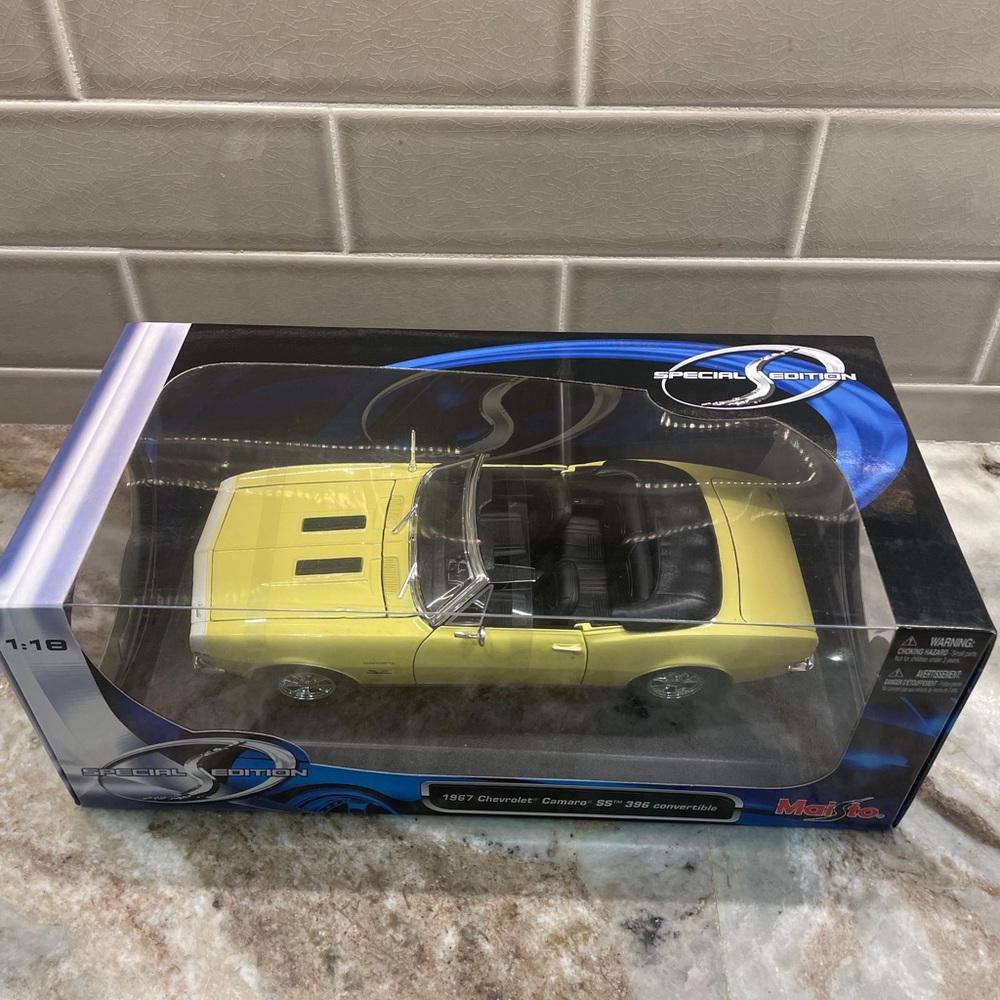 Vintage 1967 Camaro SS 396 die cast metal